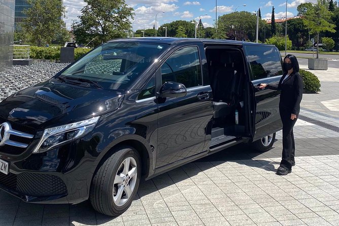 Private shore excursion from Zeebrugge to Bruges with driver and guide - Is this $333.78 per person price actually good value?