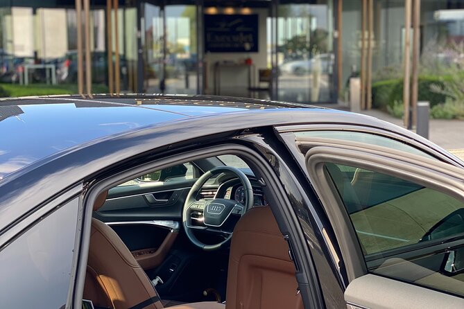 Private Transfer from/to Brussels Zaventem Airport - What the ride feels like in a Mercedes-Benz (and what to expect inside)