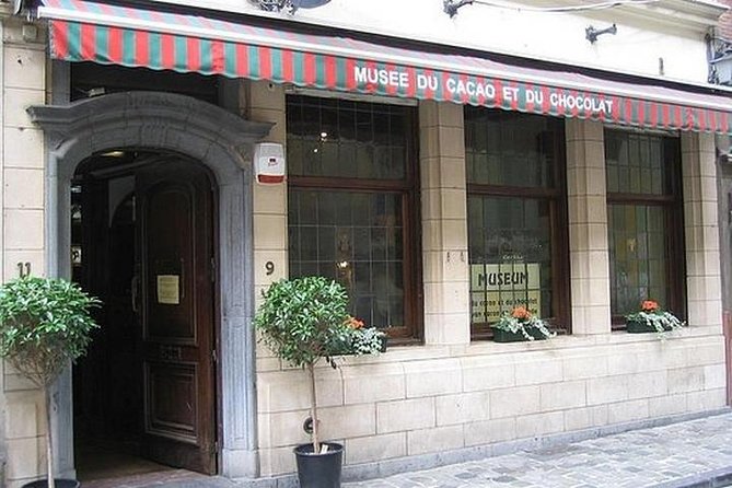 Private walking tour : Brussels historical city center Half Day - Price and value for a private guide at $205.58 per person