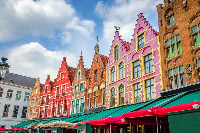 Romantic Bruges: Love Between the Canals Exploration Game - Getting started at ’t Zand: how the smartphone quest runs