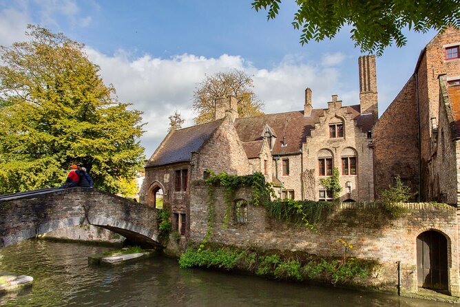Self-Guided Secrets Tour - Explore Bruges & Miss nothing - Ten Wijngaarde Beguinage for calm courtyards and a slower pace