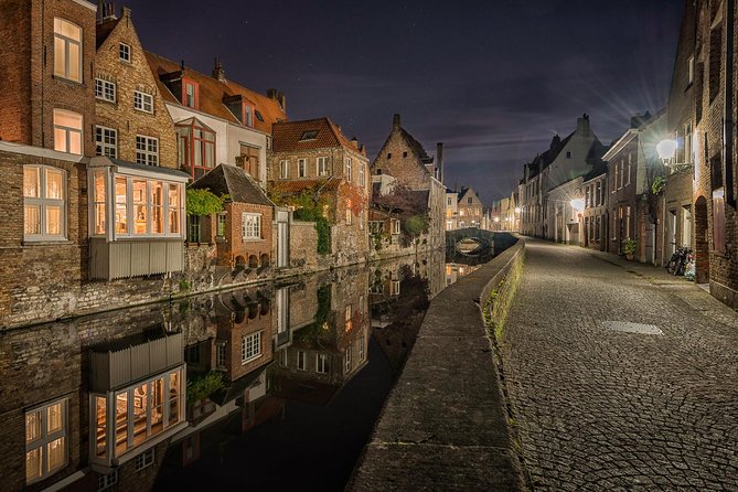 "Shades of Brugge" Photo Tour - 3hr private city tour & workshop - Private photography workshop, not a generic sightseeing walk