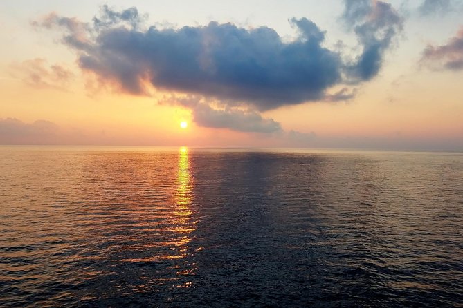 Sunset cruise - Key points at a glance