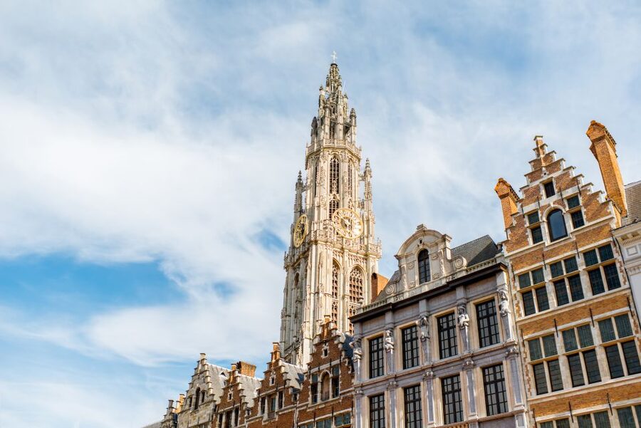 Surprise tour of Antwerp guided by a Local - Around the Grote Markt and Antwerp City Hall, With Time to Look Like a Local