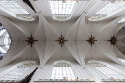 Surprise tour of Antwerp guided by a Local