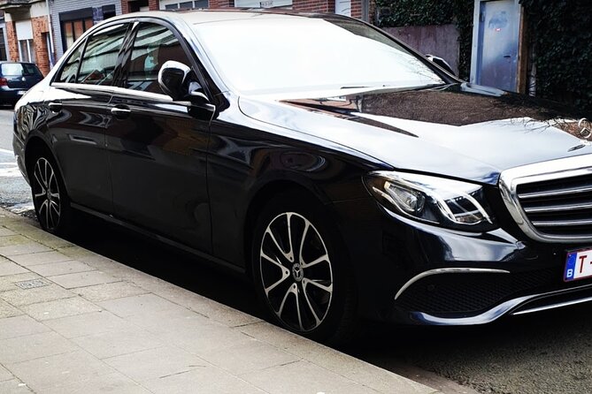 Taxi Brussels Airport < - > Airport DE Charleroi (1 to 8 places) - Why a private Brussels Airport to Charleroi transfer can save your day