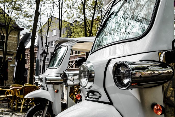 TukTuk Tour through historic Antwerp 2.5h - Meeting at Groenplaats 2, Then Rolling Straight Into the Old Center