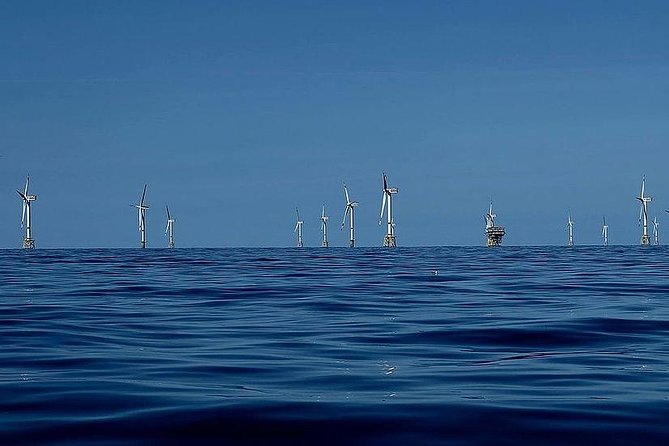 Unforgettable sea trip to the wind farms in the North Sea - Why Offshore Windmills From the North Sea Feel Different Than Photos