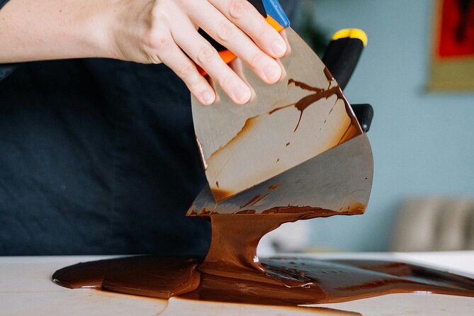 Unique Belgian Chocolate Making Workshop in Bruges - Belgian pralines and beer in Bruges, a smart 2-hour food plan