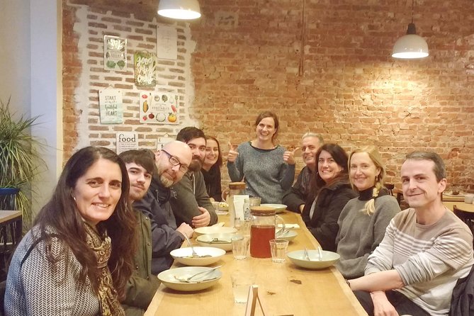 Walking food tour: Introduction to Ghent through food - Stop 1: Vrijdagmarkt and the medieval architecture vibe