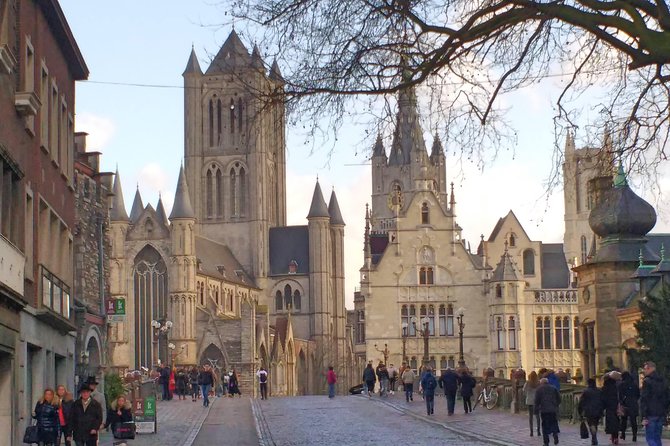 Walking food tour: Introduction to Ghent through food - Meeting point at Vrijdagmarkt, plus how the tour flows on foot