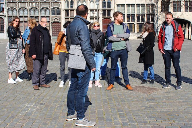 Walking Tour: Highlights of Antwerp - A two hour route that helps you read Antwerp