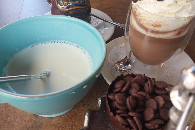 Walking Tour with Hot Chocolate and Chocolate Tasting - A Sweet-Bruges Walk: What You Get in 2 Hours